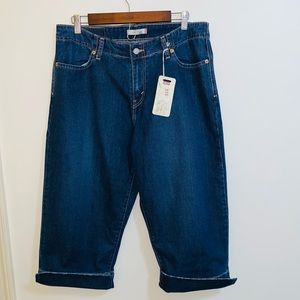 Levi’s denim 515 capris NWT - size 16